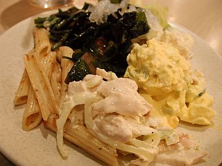 サラダバー2枚目
