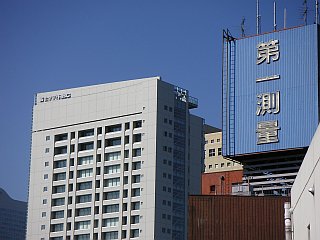 めいっぱい望遠側で撮影した風景